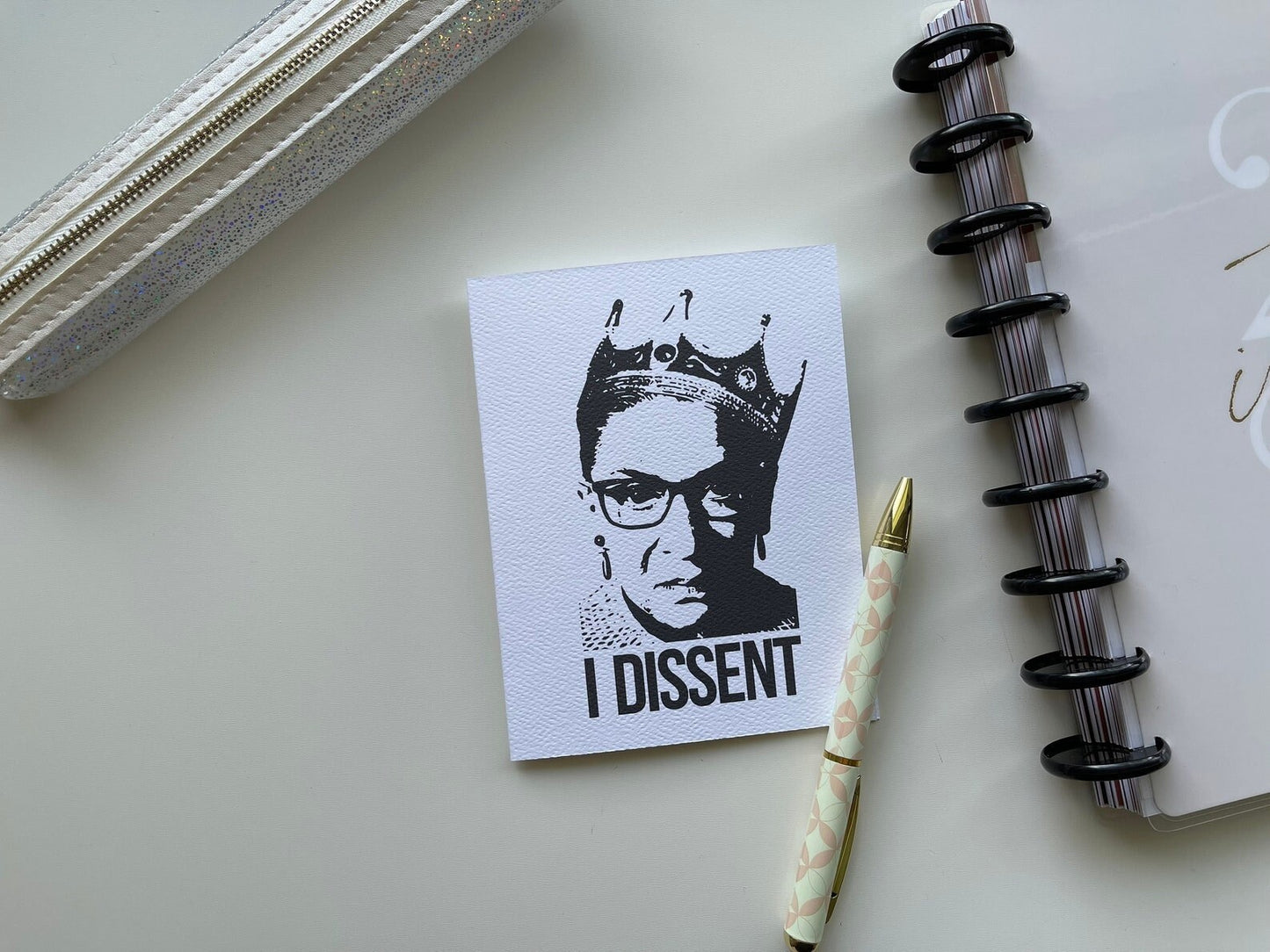 Card "I dissent"